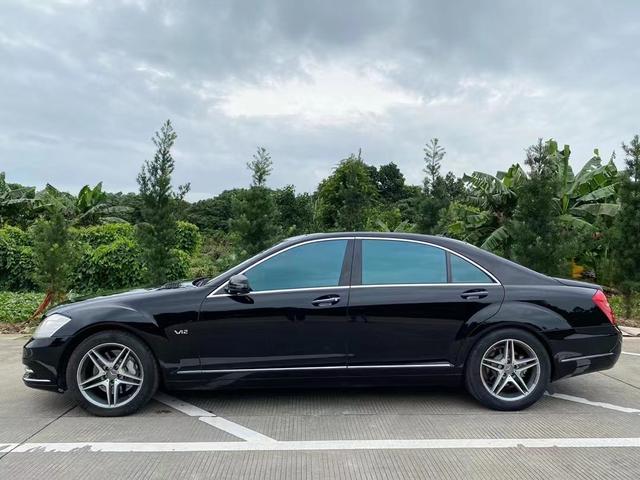 12年奔驰S600全款10.8万，外观、内饰、性能、配置详解-