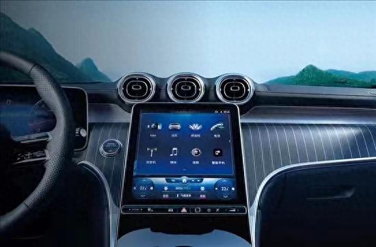 新款奔驰GLC正式上市:动力升级,售42.78万元起!-