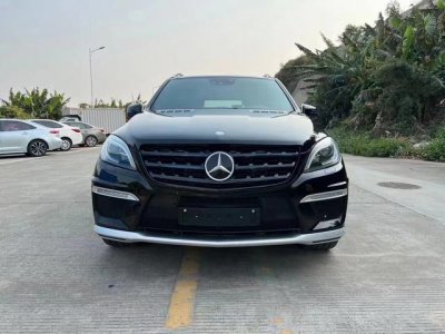 ​16款奔驰ML63AMG全款23.5万，外观、内饰、性能、配置详解