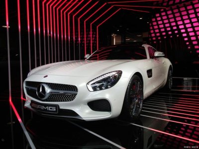 ​奔驰降价，多款车型降幅超10万！