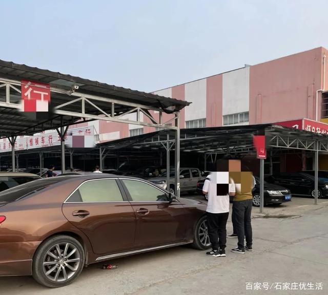 实探石家庄二手车交易市场！昂克赛拉5W、凯迪拉克10W…-