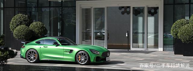 在深圳买二手梅赛德斯AMG GTR 到全球最大二手车展厅澳康达-