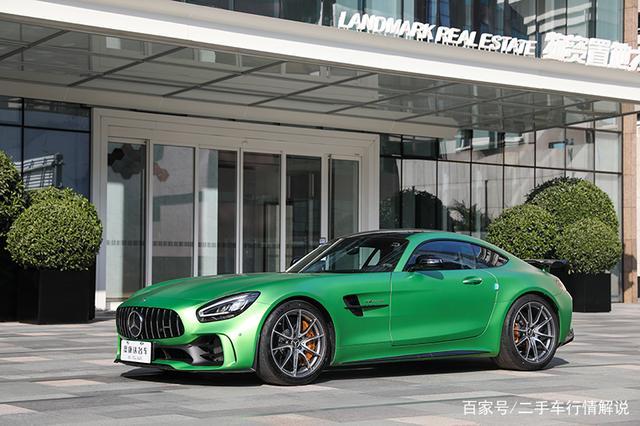 在深圳买二手梅赛德斯AMG GTR 到全球最大二手车展厅澳康达-