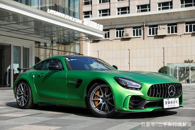 在深圳买二手梅赛德斯AMG GTR 到全球最大二手车展厅澳康达-