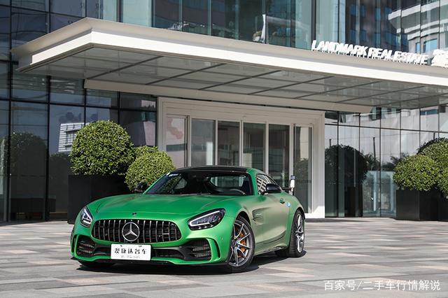 在深圳买二手梅赛德斯AMG GTR 到全球最大二手车展厅澳康达-