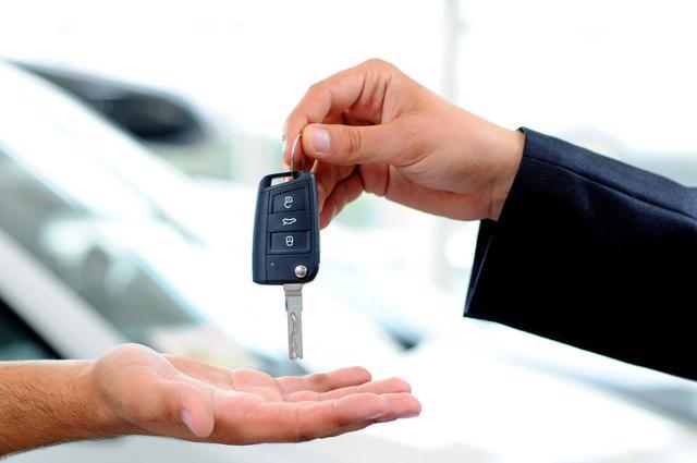 二手车市场“怪象”！为何九成新的车日益增加？内行讲了4个理由-