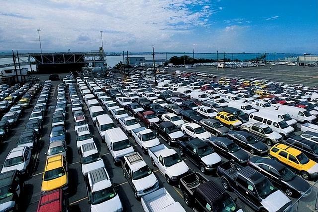 二手车市场“怪象”！为何九成新的车日益增加？内行讲了4个理由-