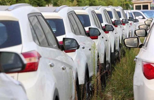 二手车市场“怪象”！为何九成新的车日益增加？内行讲了4个理由-