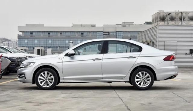 “大众宝来”到底怎么样?别光听4S店忽悠,看这5位车主怎么说-