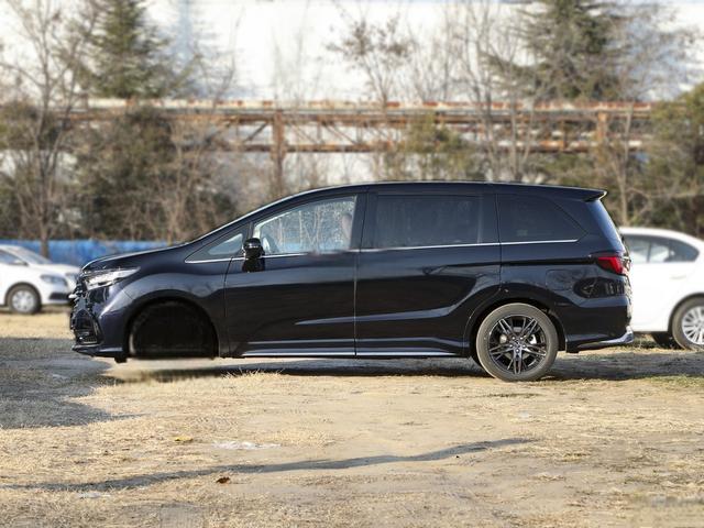 2021款 锐·混动 2.0L 锐·智享版 奥德赛油耗怎么样 奥德赛购车手册-