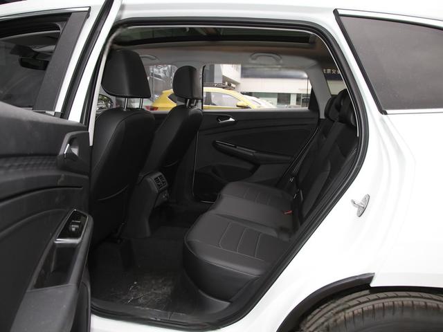 2021款 熊猫版 280TSI 自动荣耀版 捷达VS7内饰怎么样 捷达VS7购车手册-