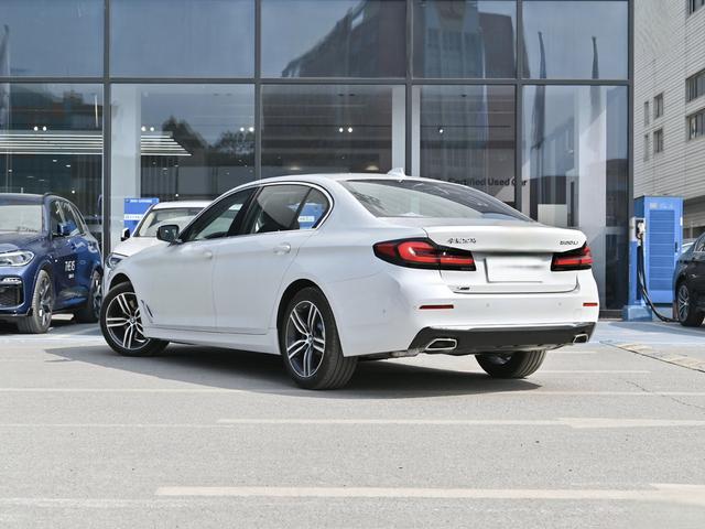 2013款 535Li 豪华型 宝马5系外观怎么样 宝马5系购车手册-