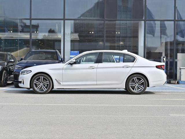 2013款 535Li 豪华型 宝马5系外观怎么样 宝马5系购车手册-