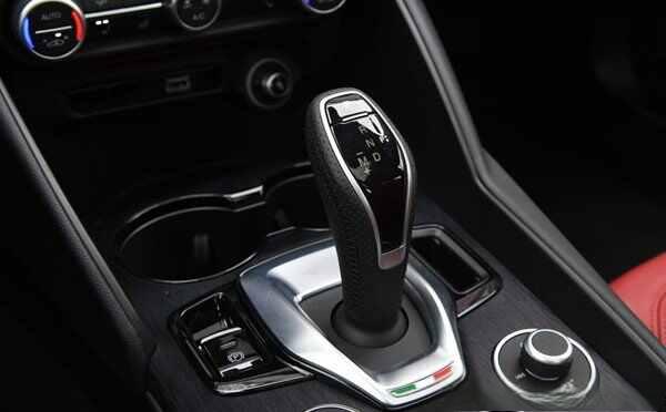 Giulia是哪国车？阿尔法罗密欧Giulia怎么样-