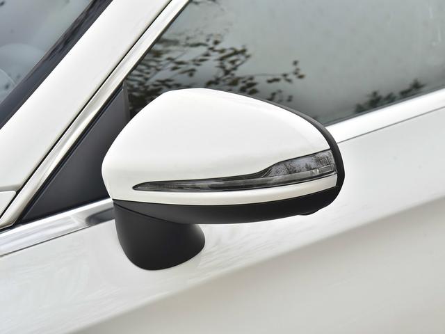 2022款 C 200 轿跑车 奔驰C级(进口)外部配置怎么样 奔驰C级(进口)购车手册-