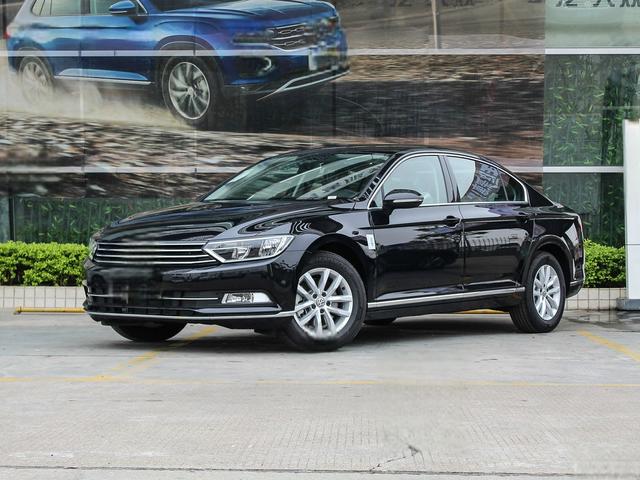 1.8T 迈腾空间怎么样 迈腾购车手册-