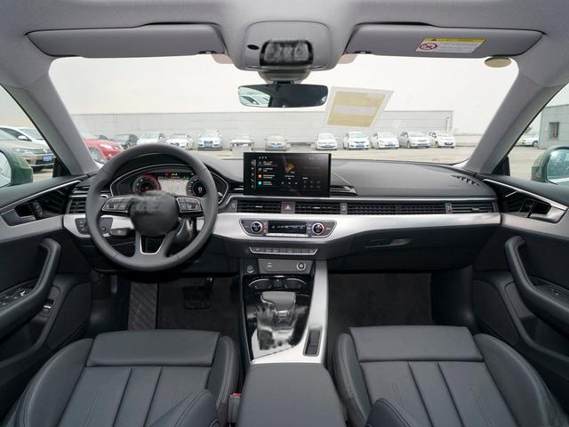 2013款 奥迪A5 自动版马力怎么样 奥迪A5购车手册-