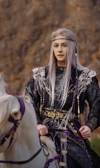 爆改朱梓骁有了精灵王子那味了!网友:还以为内娱来新人了