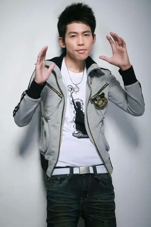 苏醒家里很有钱吗 苏醒自称西安前三富豪