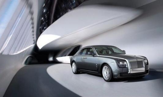 世界十大最贵豪车排行榜,劳斯莱斯和迈巴赫是垫底的!-