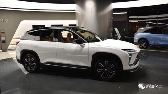 中国豪车排行榜前十名,国产十大豪车你知道有哪些?-