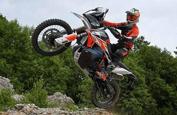 旅行摩托车排行榜前十名,十款适合摩旅的车推荐-