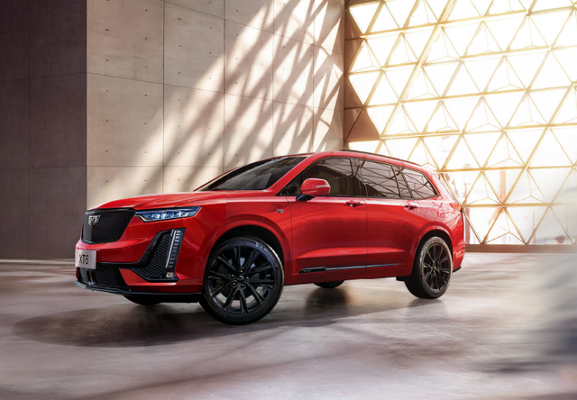 不幸中万幸,凭借高安全凯迪拉克XT6,强森母亲严重车祸人无恙!-