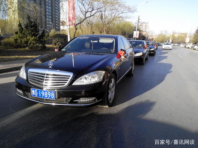 新乡婚庆车队行业的大喜讯，万喜车队推出特价婚车服务-