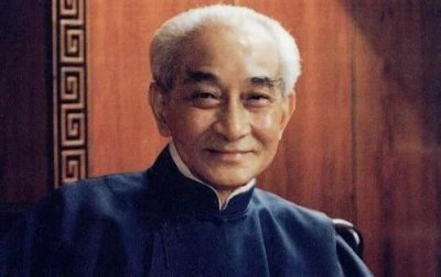 ​眼高手低的意思是什么