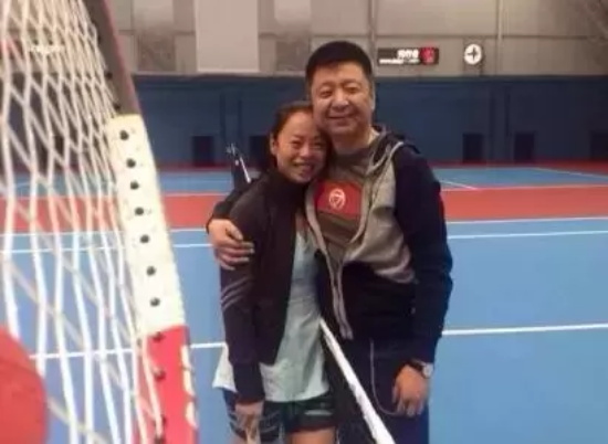 黄绮珊的前夫是谁（黄绮珊与前夫和现任的感情经历）