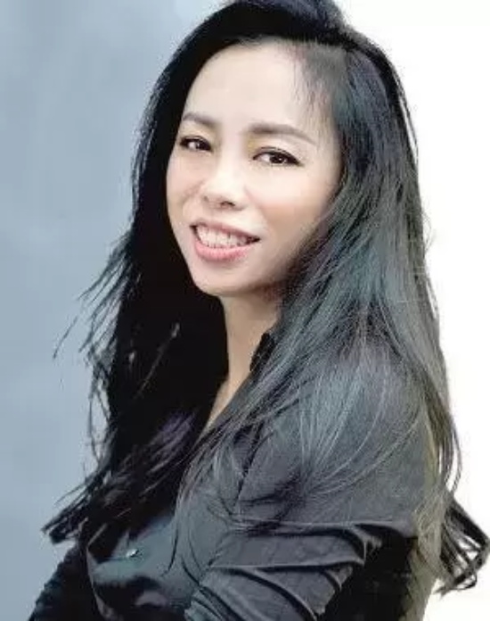 黄绮珊的前夫是谁（黄绮珊与前夫和现任的感情经历）