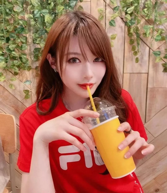 一路走来始终坎坷,从灰姑娘变成影后—相泽南