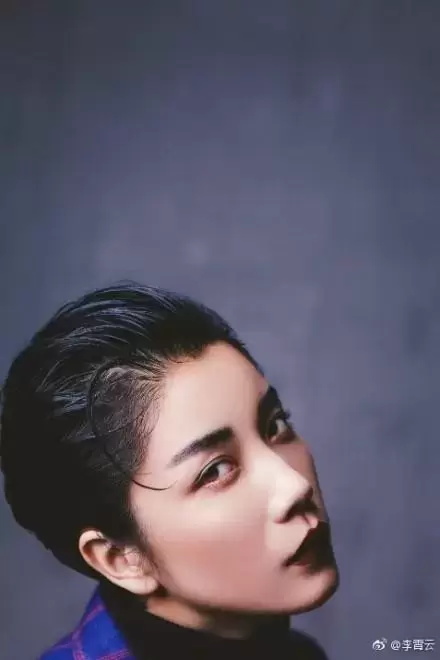 刘惜君李霄云怎么了?两人的关系真的是les恋吗