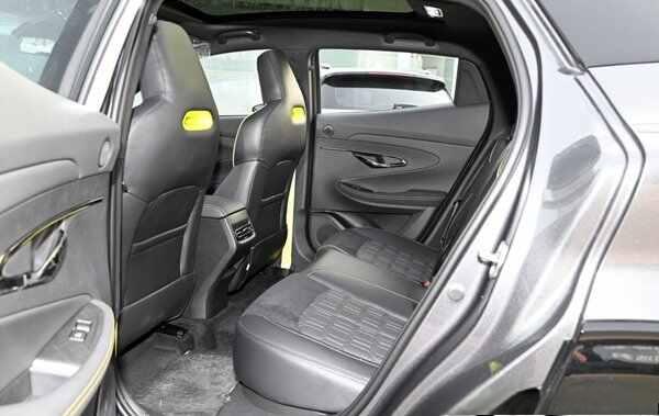 长安UNIT为什么停产了?长安UNI-T优缺点是什么-