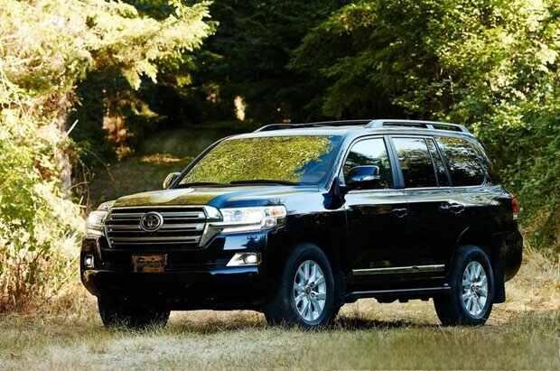 陆巡和霸道的区别,开陆巡的都是什么人-