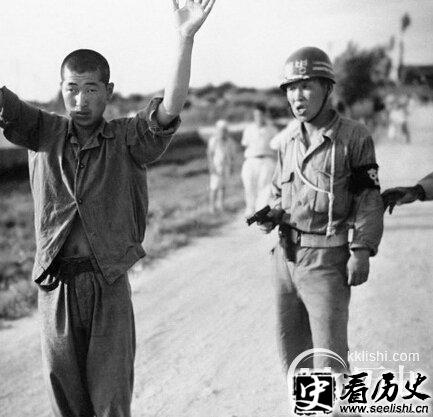 朝鲜战争惊人一幕 美向志愿军"送情报"