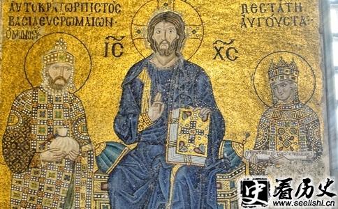 佐伊女皇(右)图片