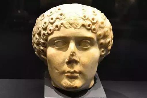 罗马暴君尼禄最后是怎么死的?