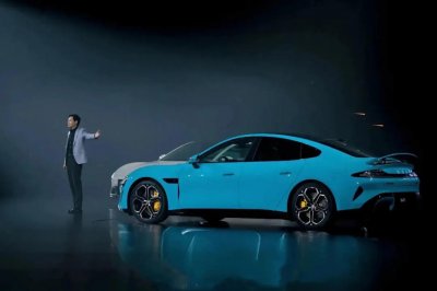 ​首批媒体测评！小米汽车官宣