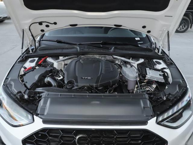 奥迪A4L2022款国VI落地价多少钱?奥迪A4L提车价-