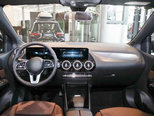 奔驰B级最新款多少钱能落地?奔驰B级裸车价-