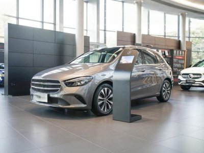 ​奔驰B级最新款多少钱能落地？奔驰B级裸车价