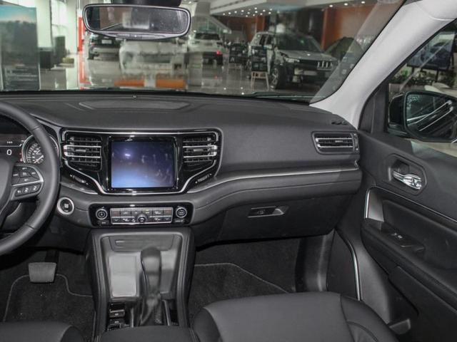 大指挥官自动挡落地需要多少钱?-