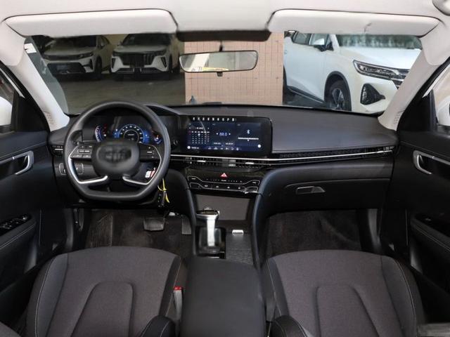 名图5座落地价最低多少钱？名图裸车价-