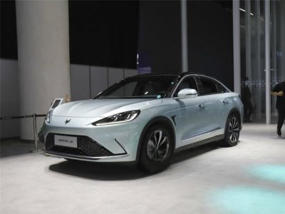 ​极狐 阿尔法S(ARCFOX αS)新款落地要多少钱？极狐 阿尔法S(ARCFOX αS)买车价