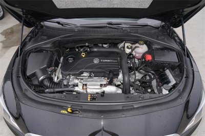 ​车上的tc灯是什么意思（汽车tc灯亮是什么故障图解）