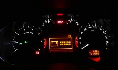 ​车上的STOP是什么意思