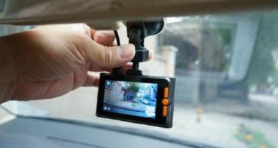 ​行车记录仪时间不对能当证据吗