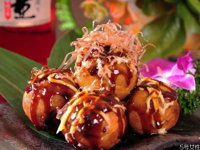 章鱼小丸子配料 章鱼小丸子都有什么口味 章鱼小丸子配料 章鱼小丸子都有什么口味