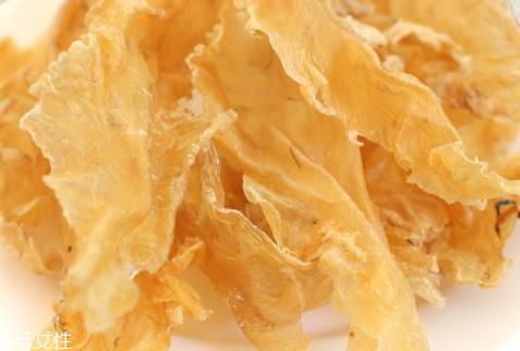 鳕鱼胶多少钱一斤 鳕鱼胶的挑选技巧 鳕鱼胶多少钱一斤 鳕鱼胶的挑选技巧